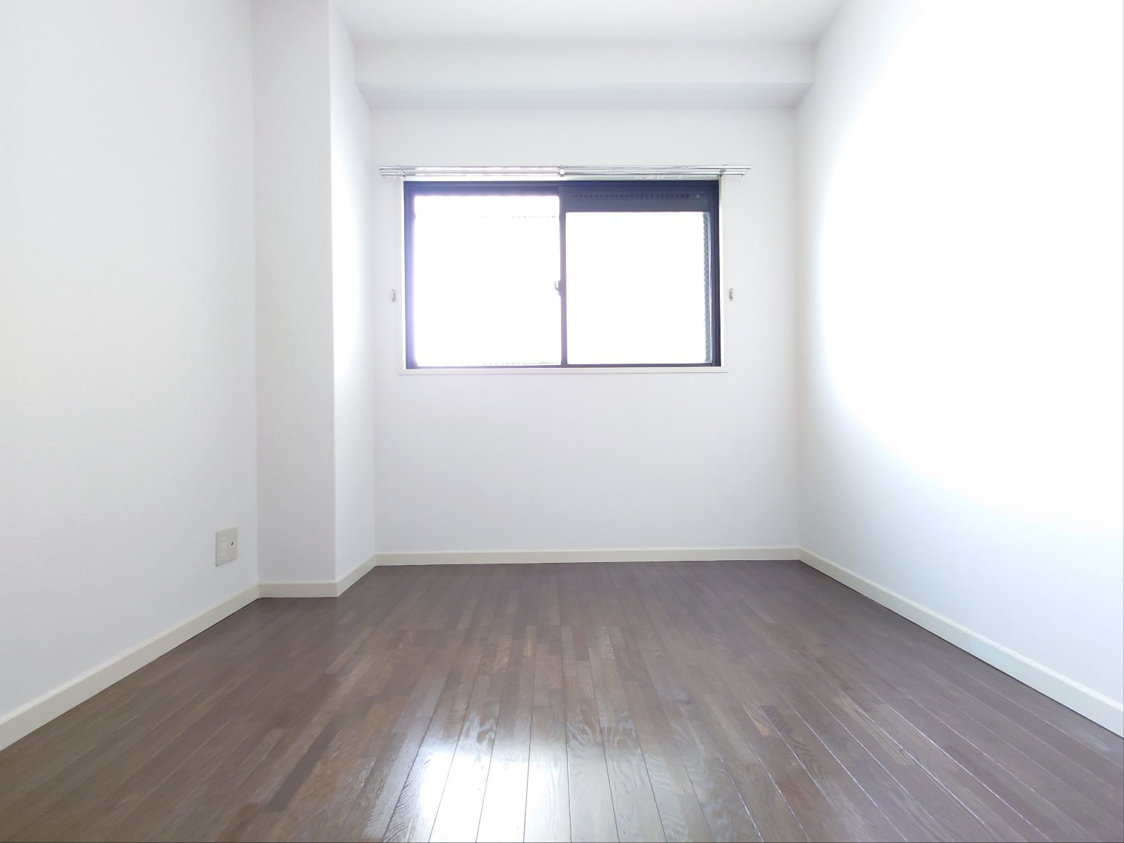 ヴィラ狭山の洋室