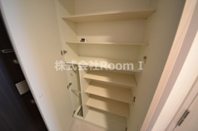 【玄関】 | プランドール北浜 | きれいな玄関です