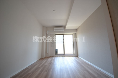 【居間・リビング】 | プランドール北浜 | おしゃれな居間です