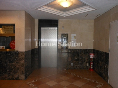 【エントランス】 | プレサンスセンターコア大阪