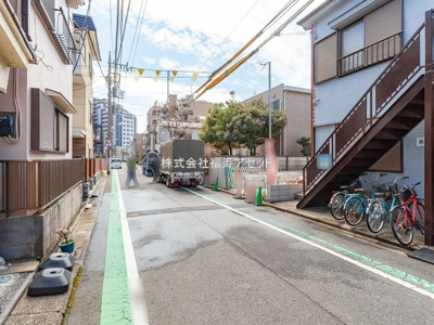 【前面道路含む現地写真】 | ≪JR新小岩駅 徒歩5分≫葛飾区西新小岩4丁目　新築戸建
