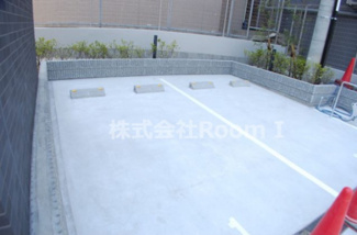 【駐車場】 | エスリード大阪城公園 | 駐車場に車を止められます