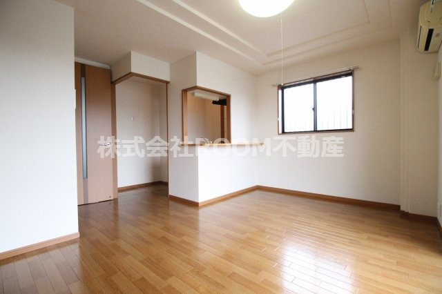 プランドールソフィアの居間・リビング