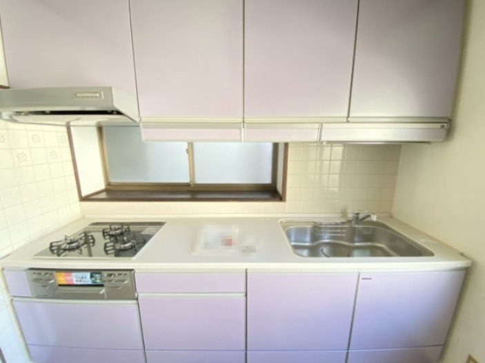 中古戸建  相田7丁目のキッチン|システムキッチンは新品に交換済みです