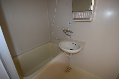 【浴室】 | ピア・プラシーボ