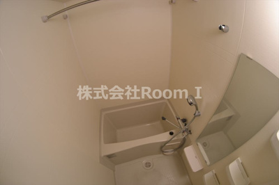 【浴室】 | プレサンス北浜パレス | ゆったり過ごせるお風呂です