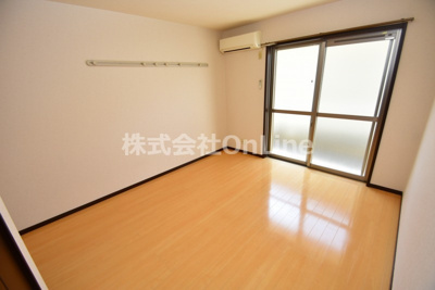 【居間・リビング】 | アルベージュ八戸ノ里Ⅱ番館