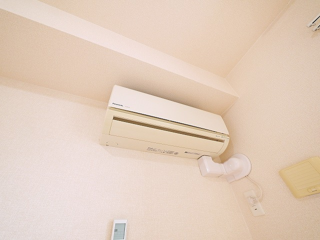 ウィット郡山の設備|エアコン付き