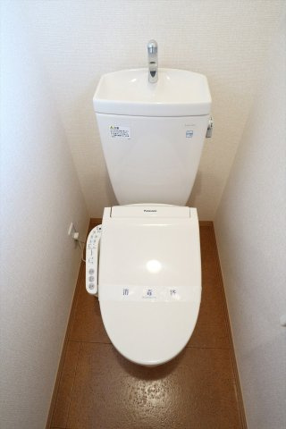 クレールレセンテA棟のトイレ