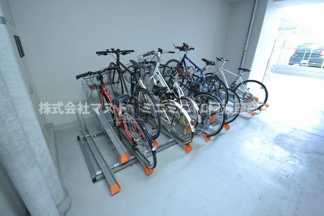 ラ・フォルム本町ウエストの設備