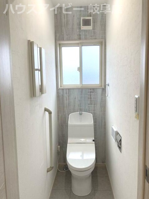 【トイレ】の画像