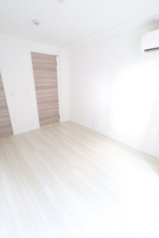 amenity新杉田の居間・リビング