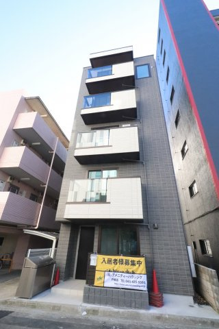 amenity新杉田の外観