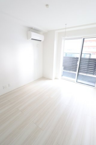 amenity新杉田の居間・リビング