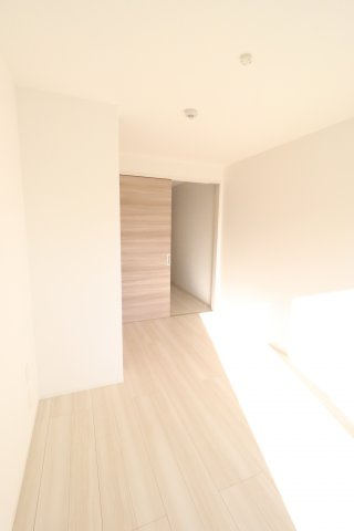 amenity新杉田の居間・リビング