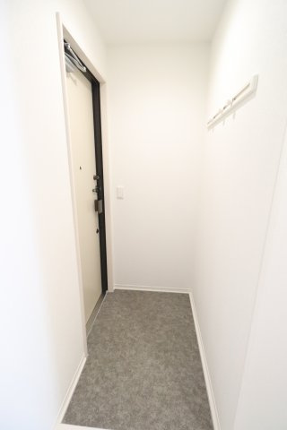 amenity新杉田の玄関