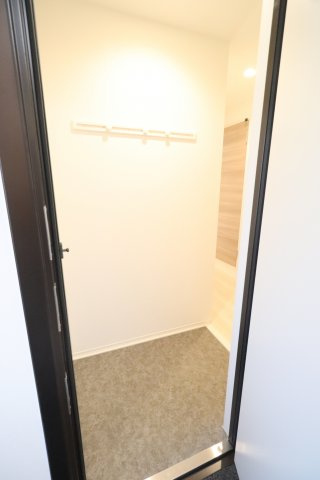 amenity新杉田の玄関