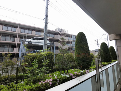 【展望】 | ルネ横浜上大岡 | １階部分からの眺望です。
