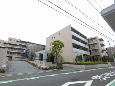 【外観】 | ルネ横浜上大岡 | 総戸数８３戸、平成２５年２月築、管理人は巡回勤務につき管理体制良好です♪
