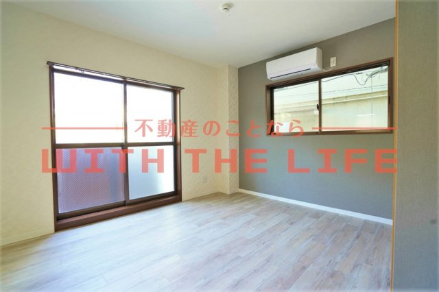 川島ハイツ【キャッシュバック対象】の居間・リビング|おしゃれなリビングです