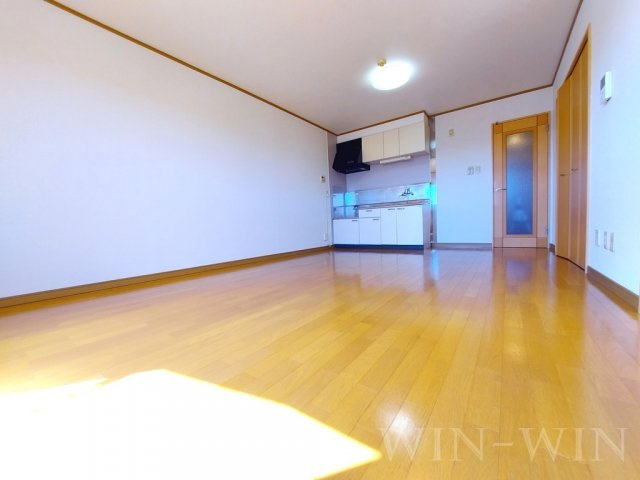 アリスト・ヴィラK A棟の居間・リビング