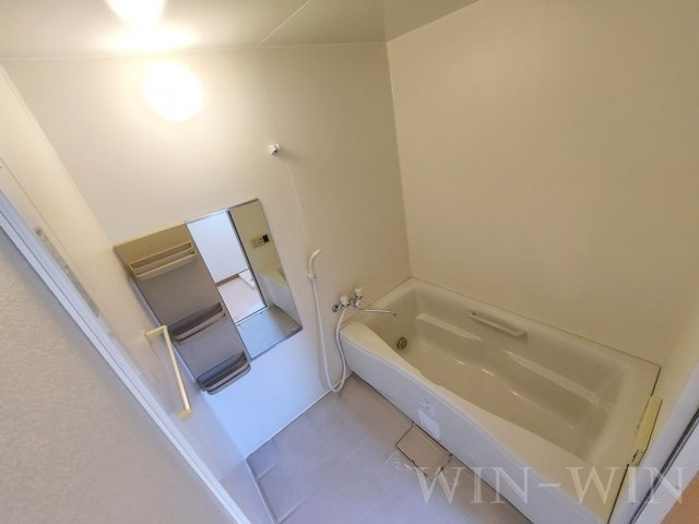 アリスト・ヴィラK A棟の浴室