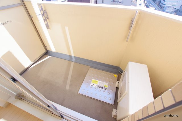 プレサンス梅田北パワーゲート　仲介手数料無料のバルコニー