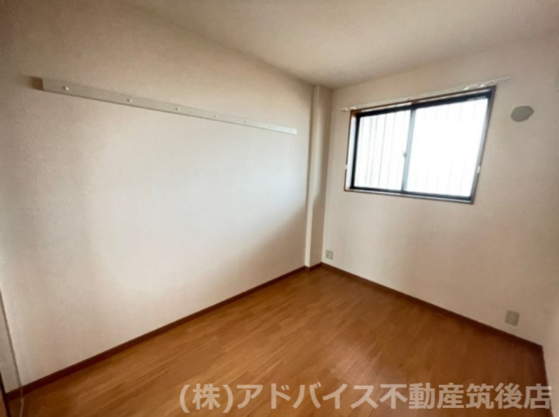 筑後市大字上北島の賃貸マンションの洋室