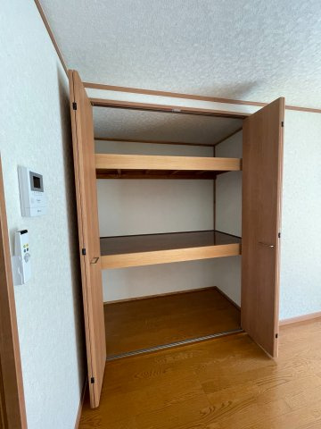 第2ひばりマンションの収納