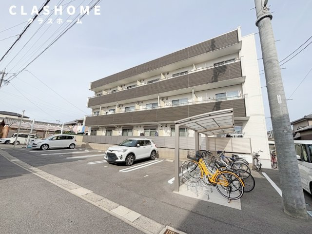シャルールKT　　 刈谷市近郊の賃貸はクラスホーム刈谷店の駐車場