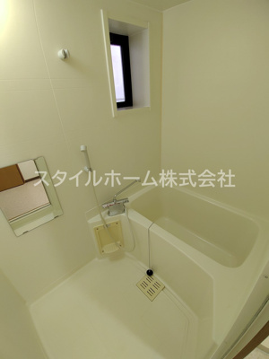 【浴室】 | サンライズ往完 | 別部屋写真です。