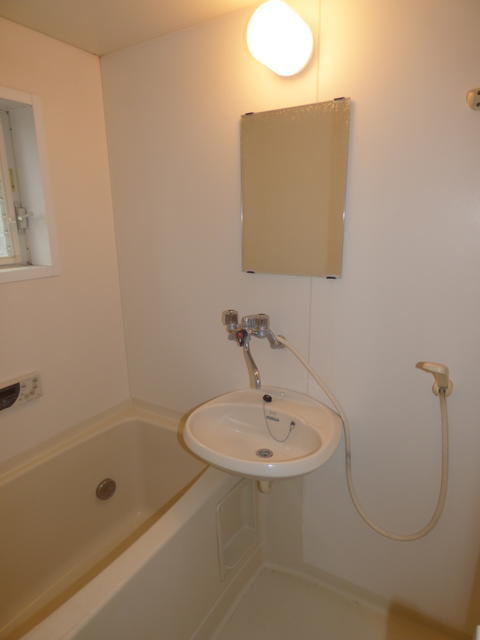 カサフローラ安斉の浴室