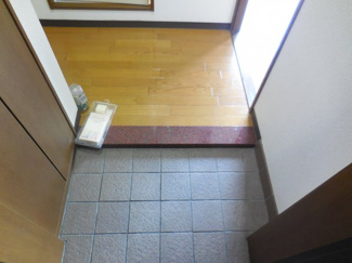 【玄関】