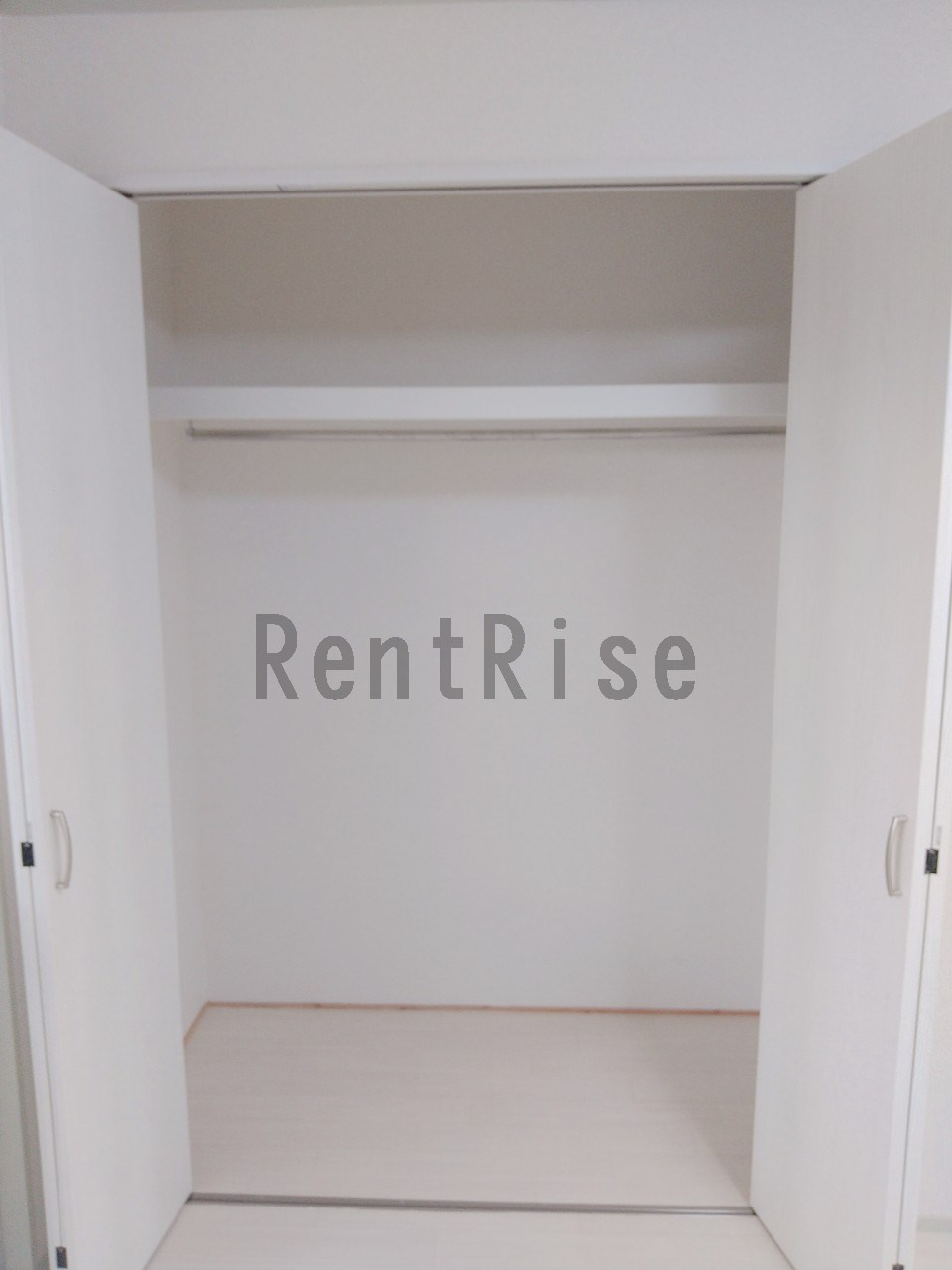 サンシャイン岩倉Ⅱの収納