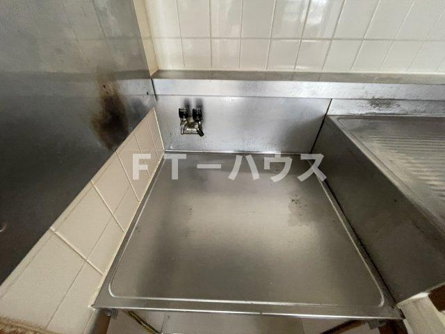 ラピスラズリ前原西のキッチン