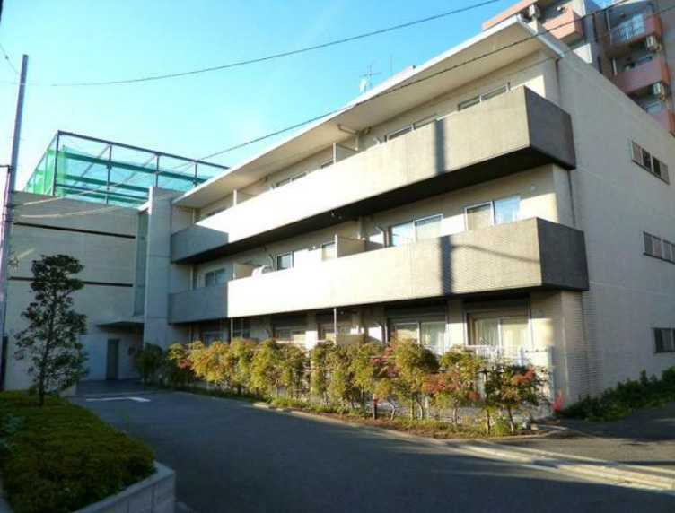グラヴィエ