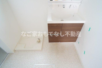 【洗面所】 | エルフィー南川