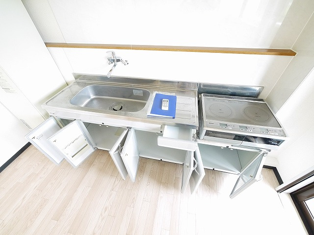 木津川プレイスのキッチン|お料理しやすいキッチンです