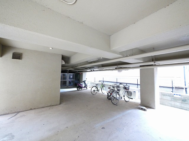 木津川プレイスのその他共用部分|駐輪場です