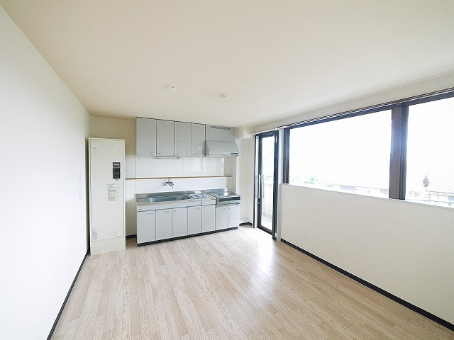 木津川プレイスの居間・リビング|ゆったりとした居間です