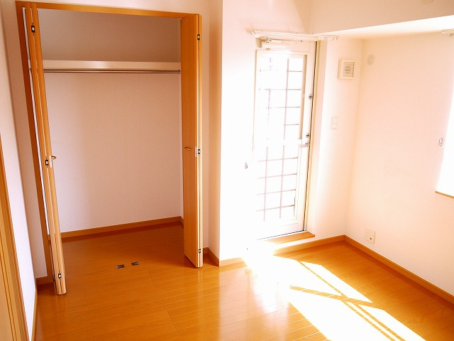 コンフォート浅古Ⅱの収納|こまごまとしたものを収納できそうですね