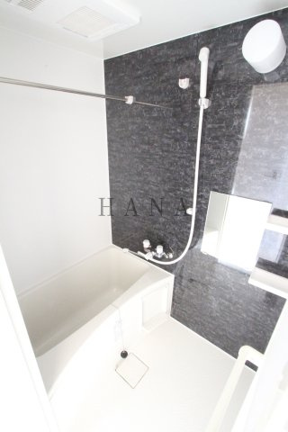 ユナイト追浜バリエールの浴室