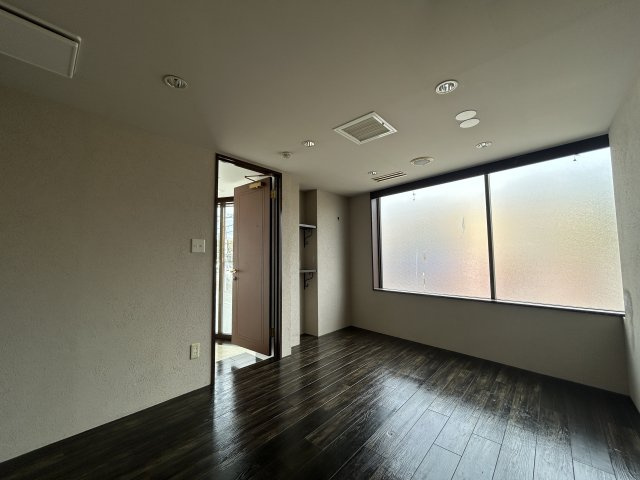 えむ・わい・け～館の内装