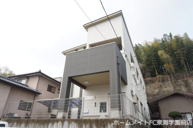 熊本市中央区壺川２丁目のアパート