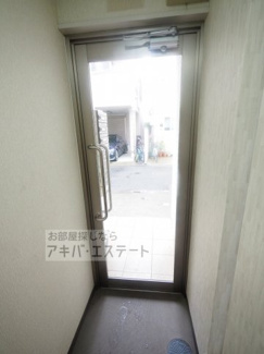 【エントランス】