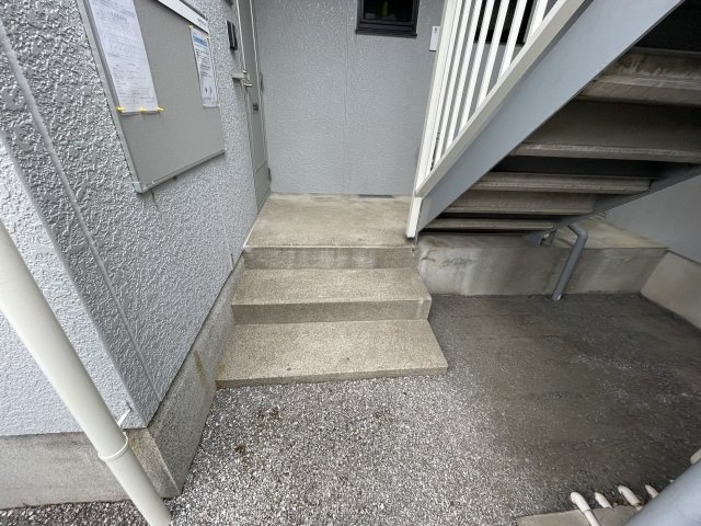 サンハイツ習志野のエントランス