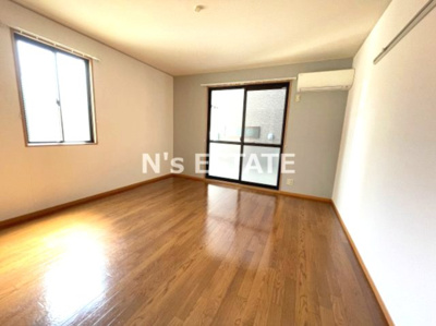 【居間・リビング】 | ヴァンテアン・カルモ