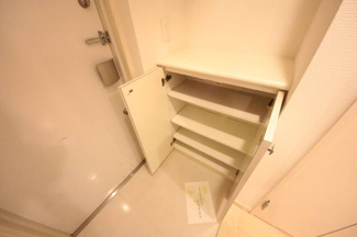 【収納】 | ブラービ南船場 | ちょっとした収納スペースも充実しています
(反転タイプ）