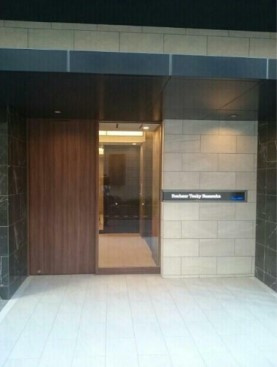 【エントランス】 | ボヌール　トーキ　ササヅカ | コムハウジングにおまかせください！０３－３３７６－４６９４