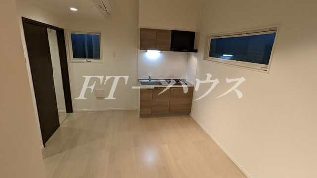 FUN-BOX津田沼の居間・リビング